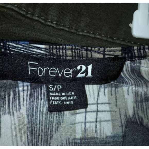 FOREVER 21 DRESS BLUE & BLACK SZ.S EUC. - Picture 5 of 6
